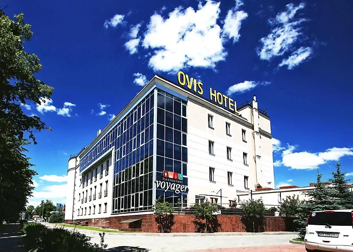 Ovis Hotel Харків